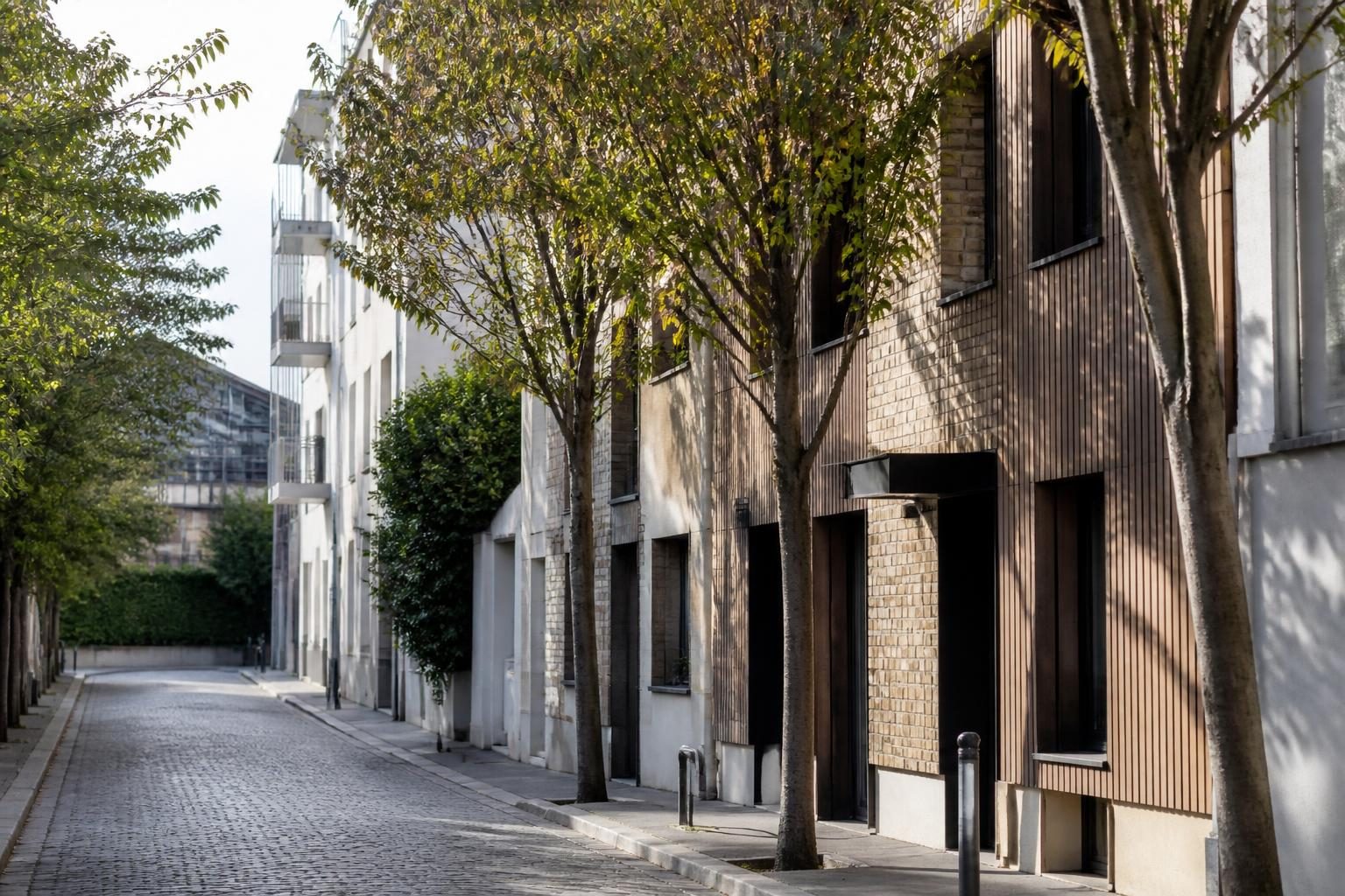 Rue calme et rénovée d'un quartier résidentiel proche des Docks à Saint-Ouen